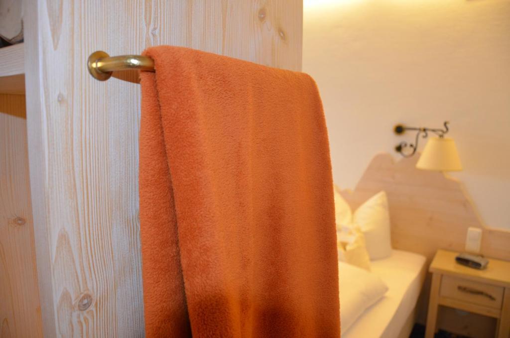Hotel Rheinischer Hof Гармиш-Партенкирхен Стая снимка